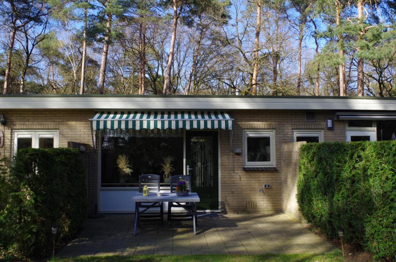 Geschakelde Bungalow Op De Veluwe "De Eekhoorn" Otterlo Extérieur photo
