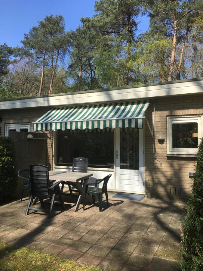 Geschakelde Bungalow Op De Veluwe "De Eekhoorn" Otterlo Extérieur photo